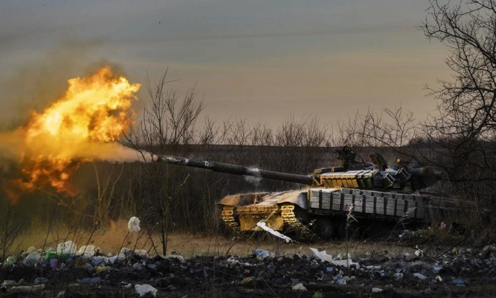 ΝΥ Τimes: Σε απόγνωση η Ουκρανία ζητά βοήθεια από τις ΗΠΑ για να χτυπήσει στόχους σε ρωσικό έδαφος